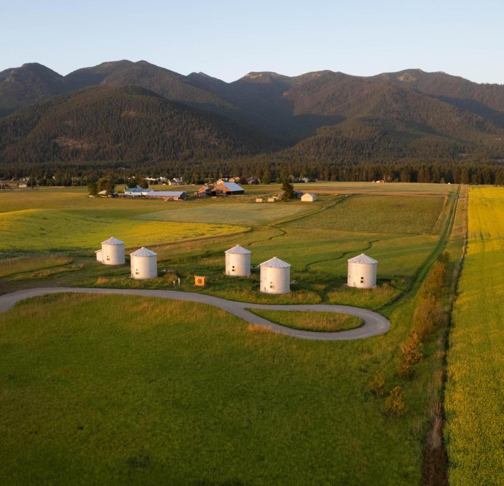 Clark Farm Silos - 5 Silo Mountain View Retreat Kalispell Extérieur photo