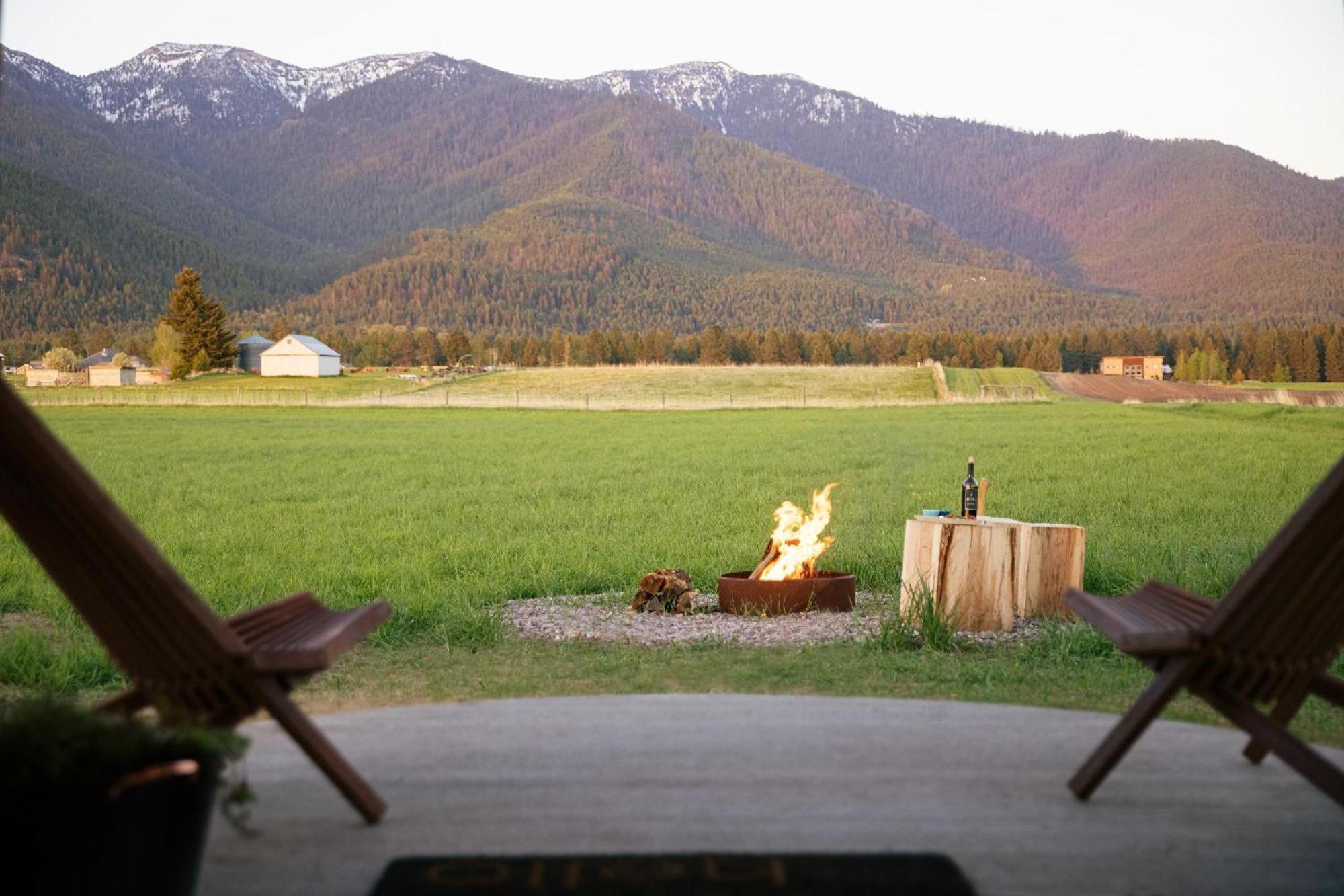 Clark Farm Silos - 5 Silo Mountain View Retreat Kalispell Extérieur photo